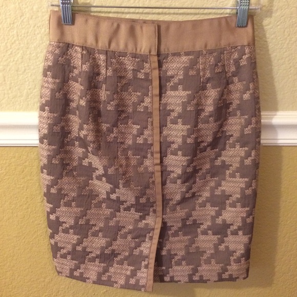 Ann Taylor LOFT Mauve Houndstooth Pencil Skirt 0 - Picture 2 of 6